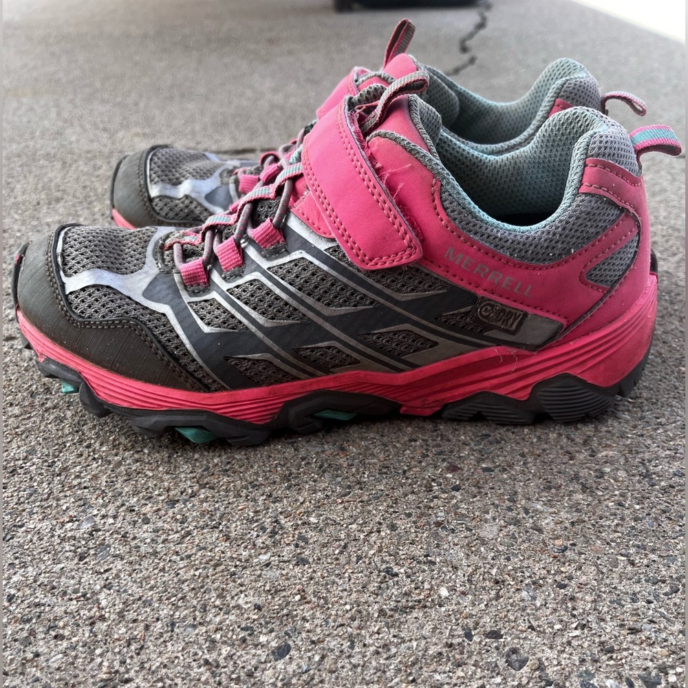 Merrell Moab Kids’ Sandals Size 2